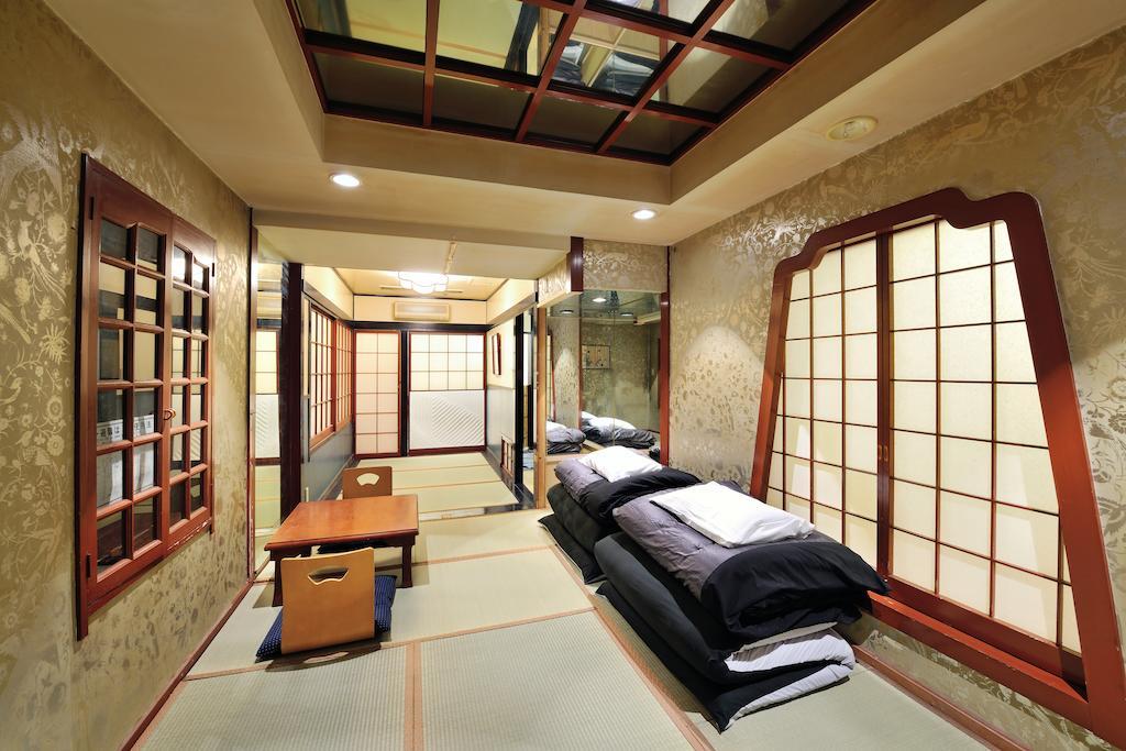 Khaosan World Asakusa Ryokan Токио Номер фото